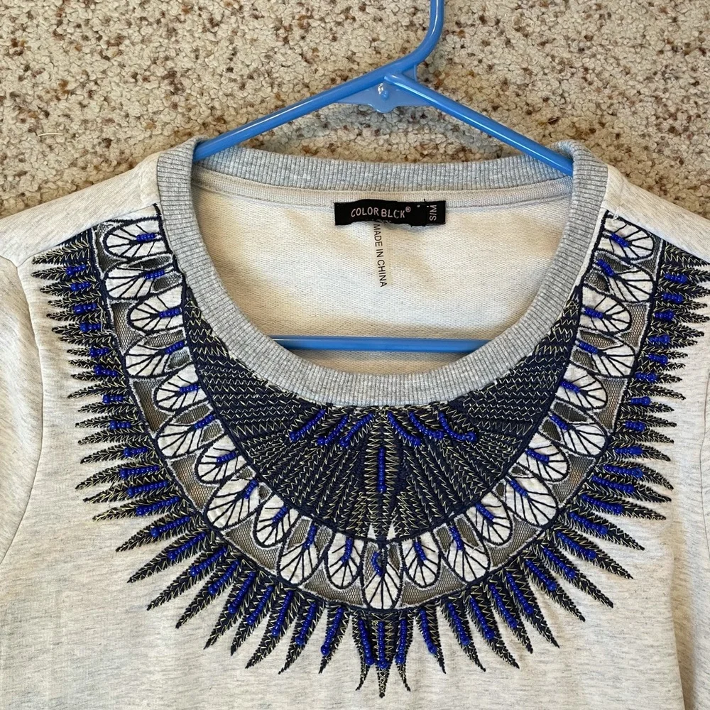 Beaded sweater - Picture 2 of 2